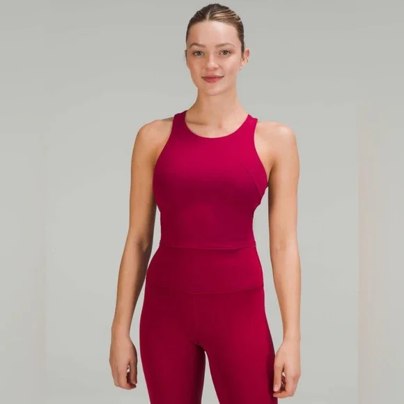 Lululemon Invigorate/Wunder Train PomegranateTank, Size 8 - Picture 1 of 4